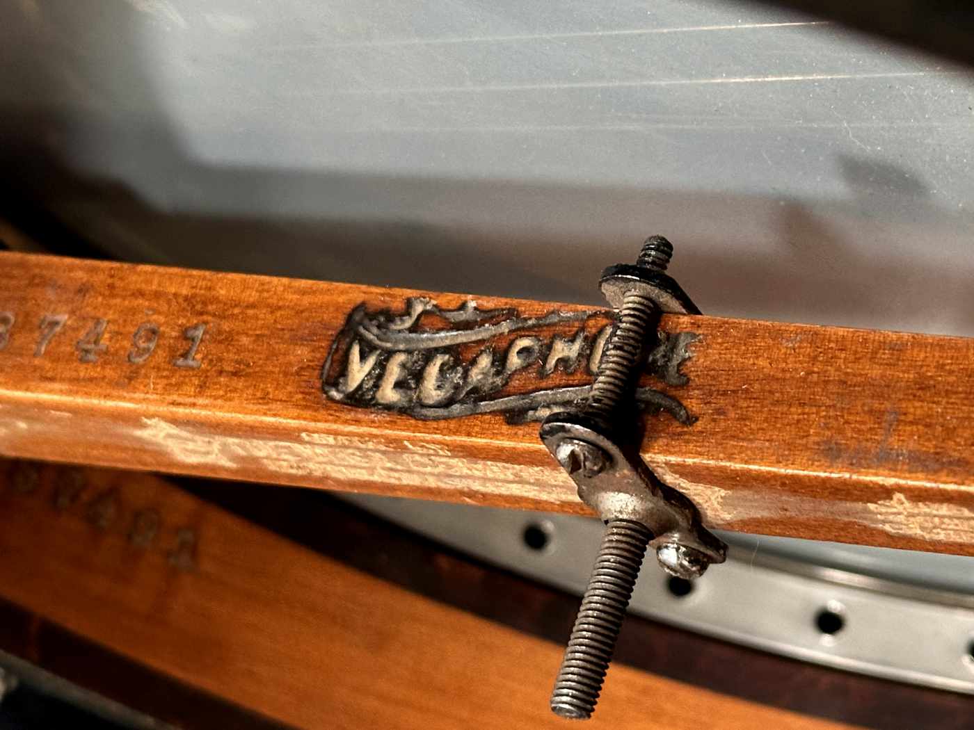 Factory pressed VEGAPHONE on the dowel rod
